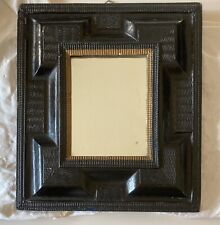 Cornice  Guilloché, con specchio coevo, Datato Primi ‘900. Misura 42x47,5