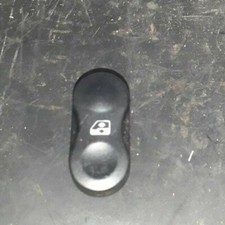 RICAMBI USATI, PULSANTIERA ALZACRISTALLI SINISTRA DACIA SANDERO