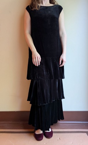 Antico abito vestito - , in