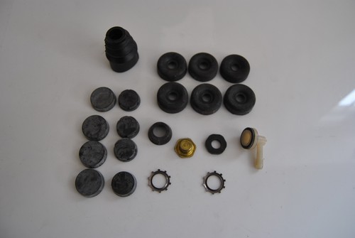 Kit revisione pompa freno