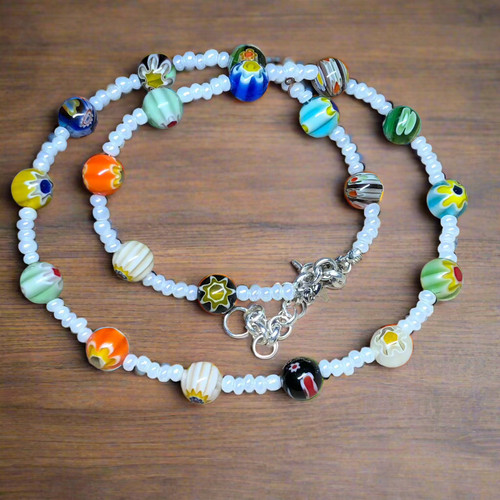 Collana girocollo con fiori