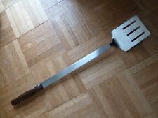 Spatola per barbecue a fessura lunga 20,5 pollici Cutco manico girevole