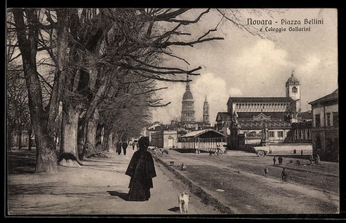 Cartolina novara piazza - cartolina, novara,