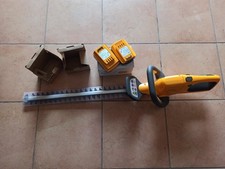 Tagliasiepi a batteria STIGA