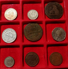 Lotto di 54 monete mondiali