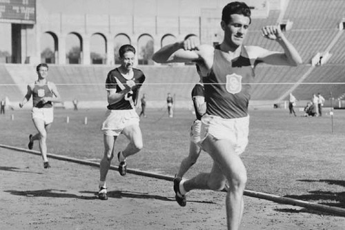 Long distance runner louis - long-distance,