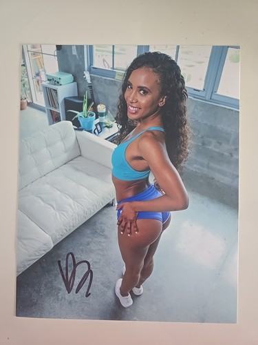 Foto demi sutra - demi, xxl