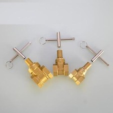 Chiave triangolare per