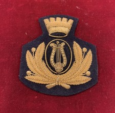 S107 - Fregio da berretto