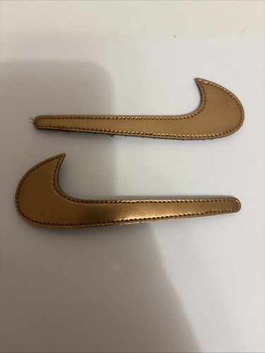 Patch nike swoosh oro - swoosh,