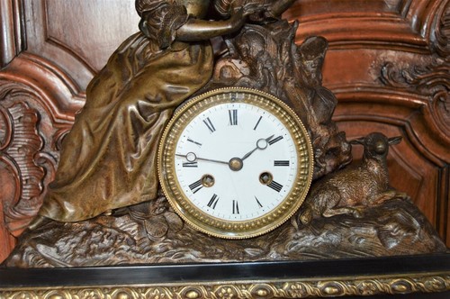 Antico grande orologio