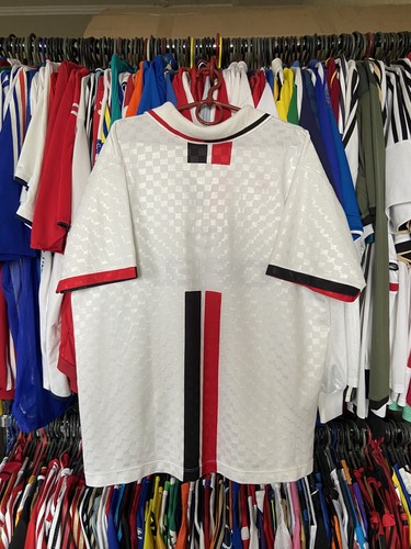 Milan 1995 1997 away football - 1997,