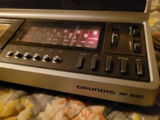 Radio Sveglia Grundig RF 830