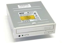 CD-ROM IDE BTC 52X interno