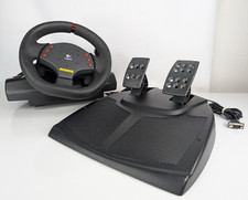 Logitech MOMO Racing Force Feedback Ruota + Pedali PC E-UH9
