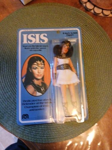 Figurina mego 1976 isis - figurina,