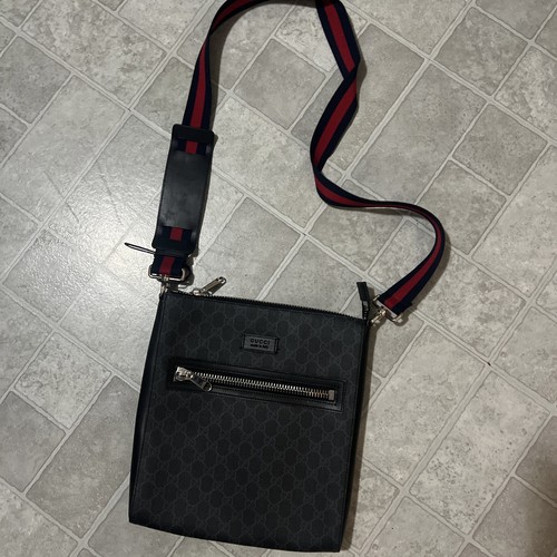 Gucci web strap front - gucci, zip