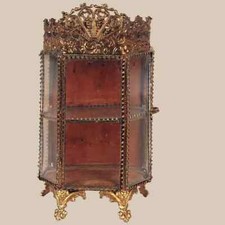 Antica piccola vetrina