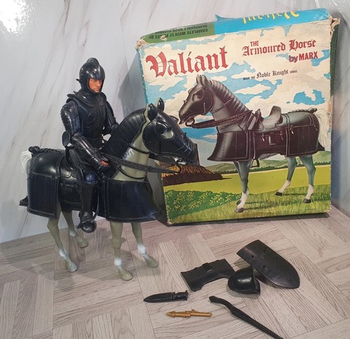 Valiant cavallo corazzato con