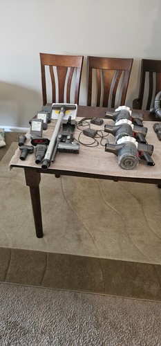 Dyson vacs - dyson, v6