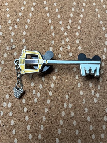 Spilla smaltata kingdom hearts - smaltata,