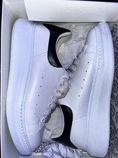 Alexander McQueen Larry