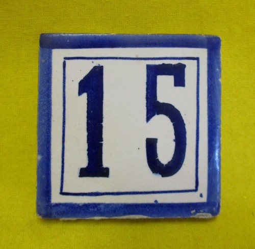 Antica piastrella numero - antica,