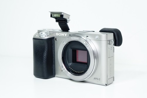 Sony alpha a6000 - alpha,