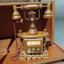 Telefono finto legno massello - finto,