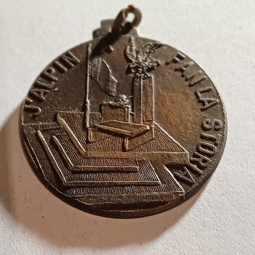 Medaglia militare italiana - militare, in
