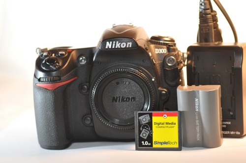 Nikon d300 dslr - mp,
