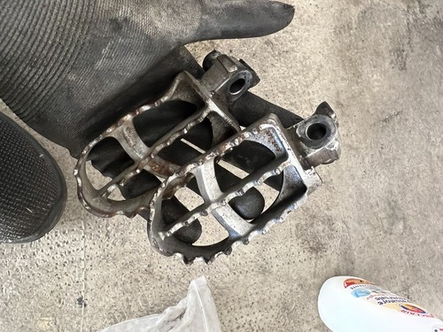 Pedane originali husqvarna 125 - originali,