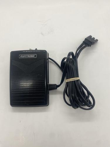 Pedale regolatore velocità