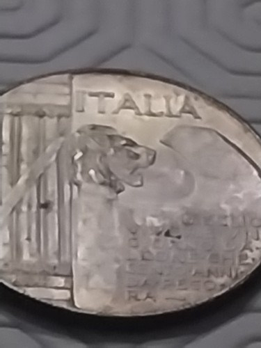 Moneta argento del periodo - in,