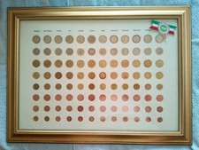 Quadro con serie monete  in