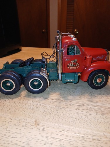Camion trattore mack 1960 - camion,