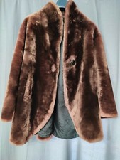 Pelliccia Colore Castoro 