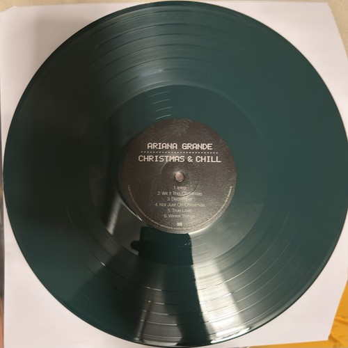 Ariana grande christmas - -,