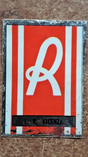 Scudetto adesivo con velina - con, l