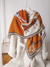 Sciarpa morbida ed elegante motivo 'cavallo' arancione 30% seta e 70% lana - scialle 53" avvolgente