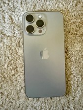 Apple iPhone 15 Pro Max - 256GB - Titanio Naturale (Sbloccato)