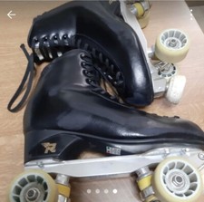 pattini di artistico marca Risport utilizzato pochissime volte numero 41 