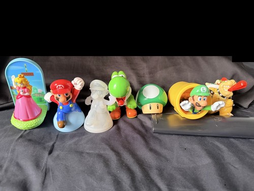Set giocattoli happy meal - set,