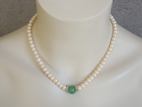 Collana con perle sfera di - collana,