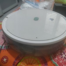 ROBOT ASPIRAPOLVERE E LAVAPAVIMENTI