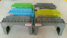 TRENINO THOMAS & FRIENDS - 6 PONTI - FERROVIA - MEGA BLOCKS - USATI - VINTAGE