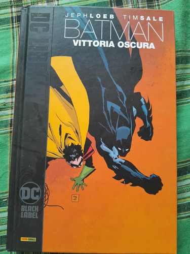 Batman vittoria oscura dc - oscura,