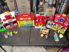 Lot Of 23 Lil People Items