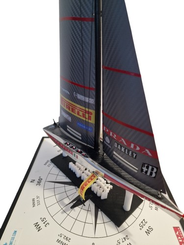 Modellino luna rossa - 3d,
