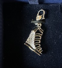 Charm sandalo